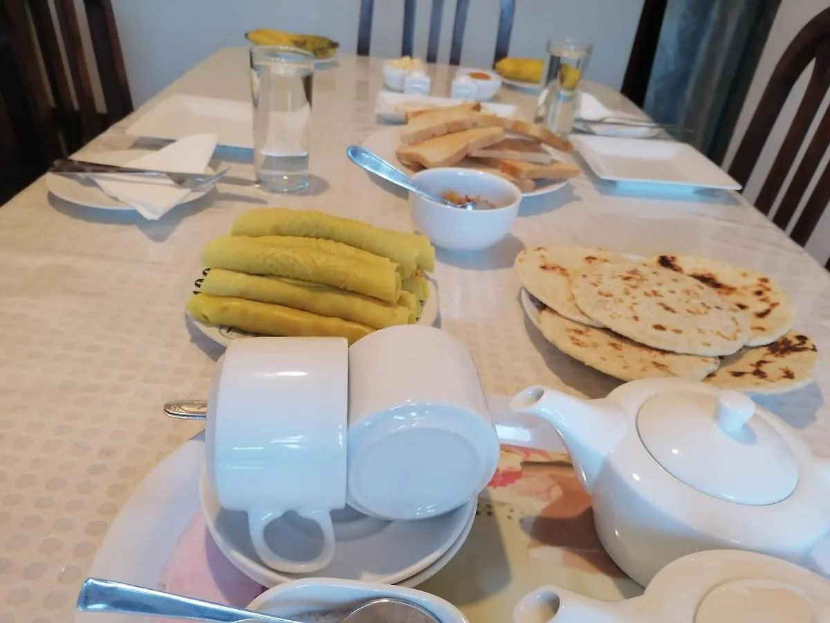 Nuwara Eliya Mountain View Homestay